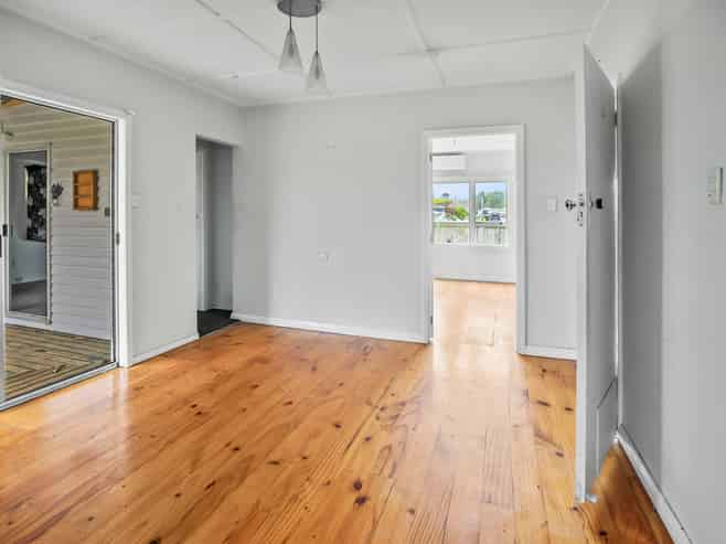 24 Station Road, Paeroa