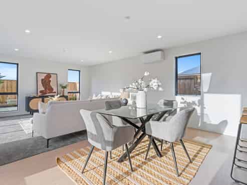 27 Wilkin Road, Woodend