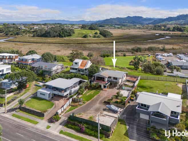 238 Seaforth Road, Waihi Beach