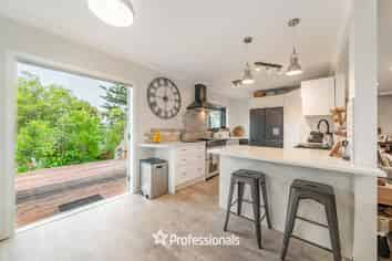 8 Sydney Crescent, Raumati South