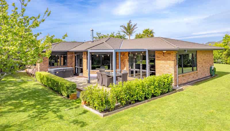 11 Cotswolds Close, Otamatea