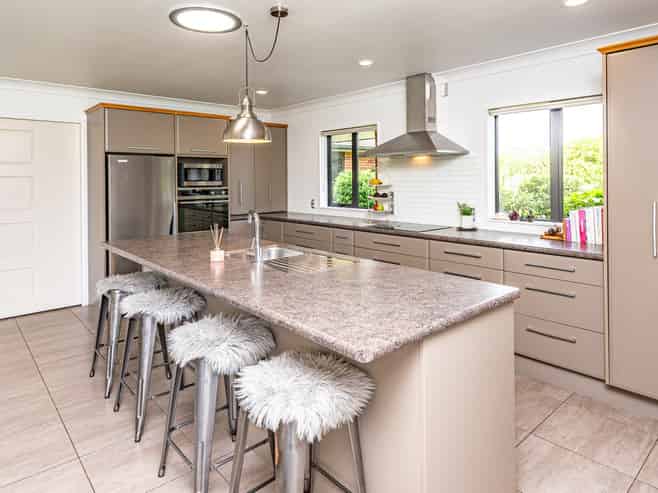 11 Cotswolds Close, Otamatea