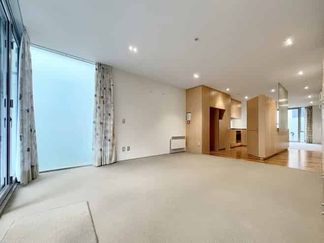 B05/10  Ebor Street, Te Aro