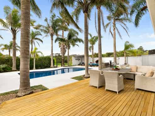 726 State Highway 16, Waimauku