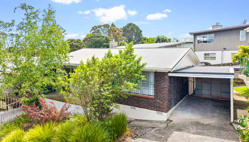 2/59 Newington Road, Henderson