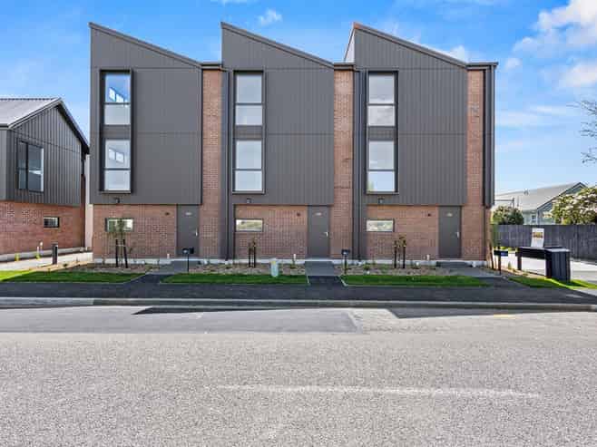 3/228 Blenheim Road, Riccarton