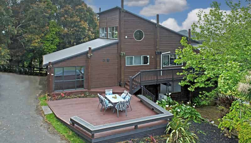 10 Cameron Town Road, Pukekohe