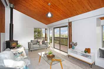 10 Cameron Town Road, Pukekohe