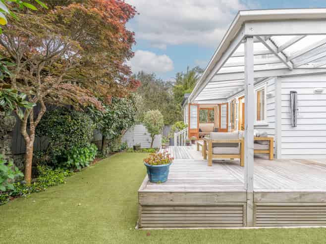 37 Kenneth Avenue, Sandringham