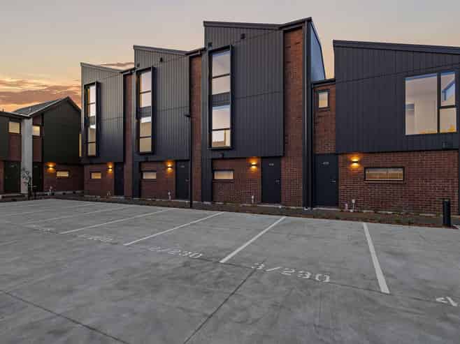 4/228 Blenheim Road, Riccarton