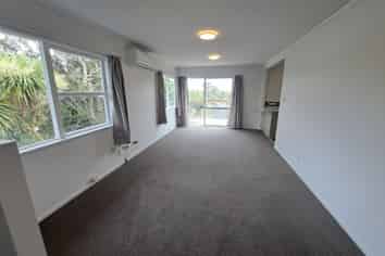 100 Barrys Road, Glendene