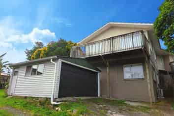 100 Barrys Road, Glendene