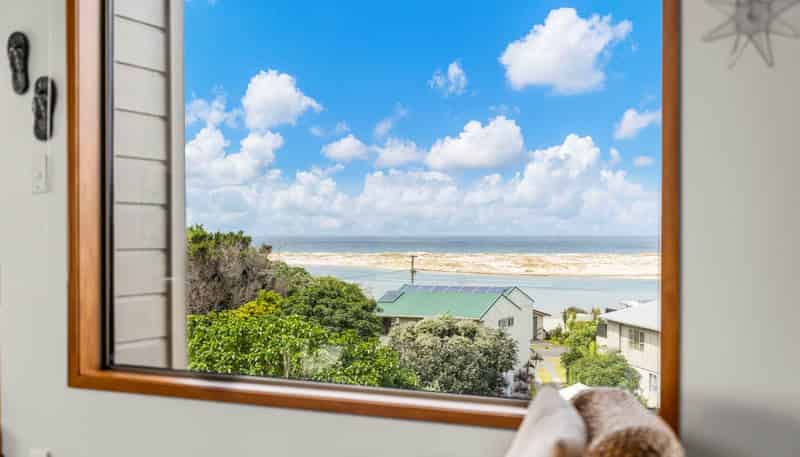 15 Devon Street, Mangawhai Heads