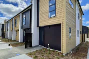 2 Te Ara O Ralph Olsen, Wainuiomata