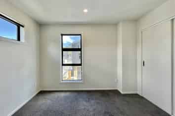 2 Te Ara O Ralph Olsen, Wainuiomata