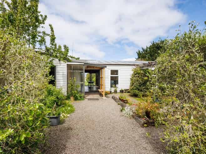 135 Zigzag Road, Pohangina