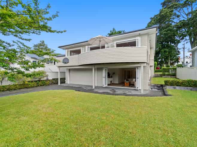 6 Garry Road, Mount Eden