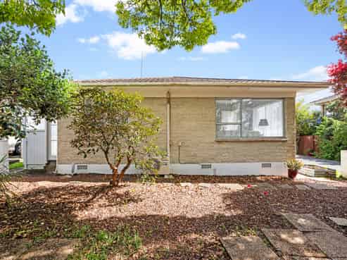 1/12 Tanoa Place, Glendene