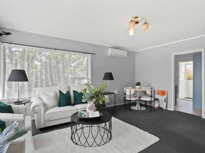 1/12 Tanoa Place, Glendene