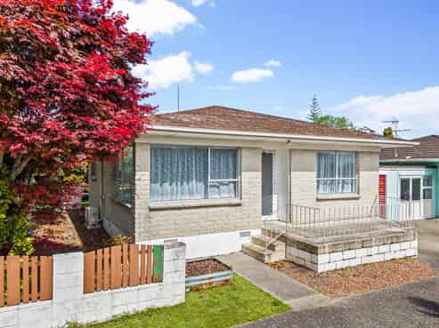 1/12 Tanoa Place, Glendene