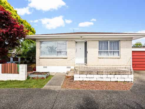 1/12 Tanoa Place, Glendene