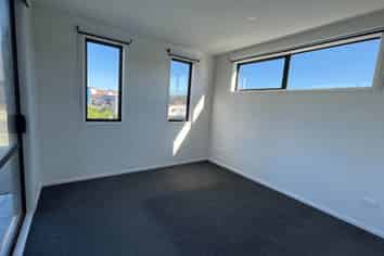 18 Canna Street, Totara Park