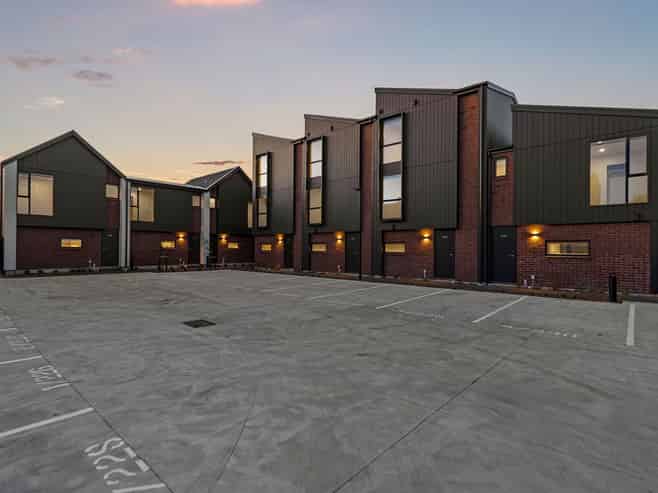 1/230 Blenheim Road, Riccarton