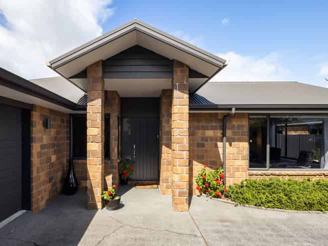 23 Portobello Way, Huntington