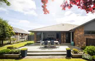 23 Portobello Way, Huntington