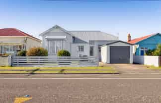 76 Disraeli Street, Hawera