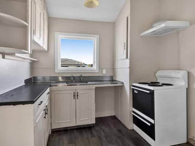 76 Disraeli Street, Hawera