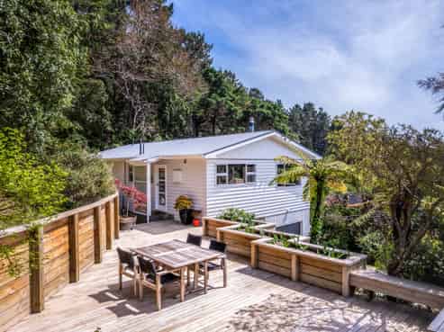 96 Kamahi Street, Stokes Valley