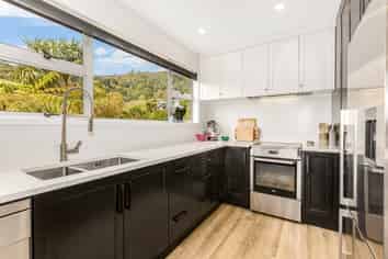 96 Kamahi Street, Stokes Valley