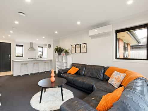 8 Manawaroa Close, Grandview Heights