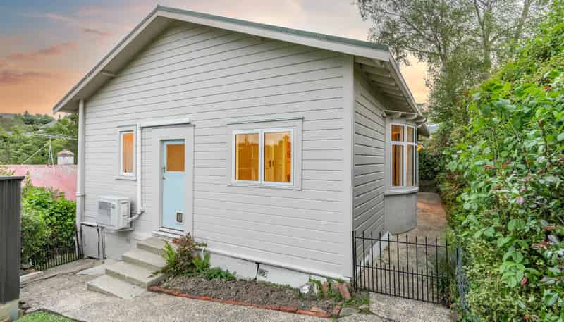 37 Clifford Street, Dalmore