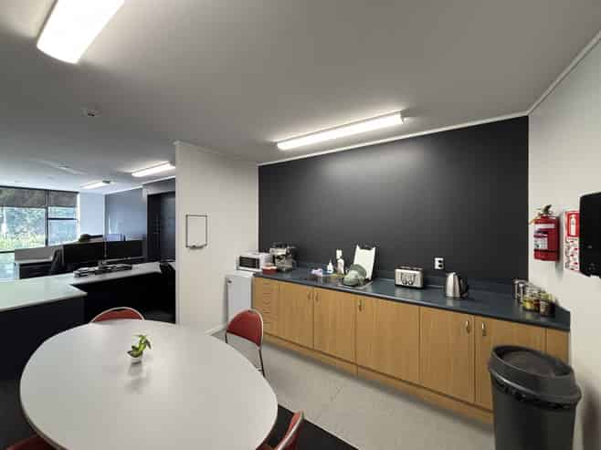 Modern, Self-Contained Office with Parking