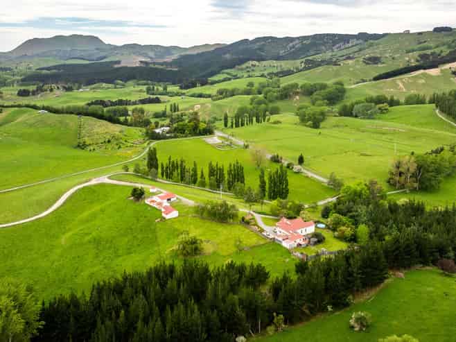 2266 Kahuranaki Road, Elsthorpe