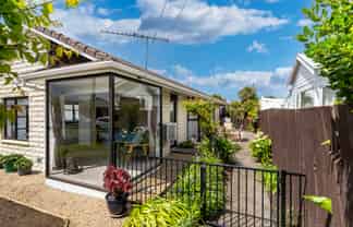 33A Hargest Crescent, Saint Kilda