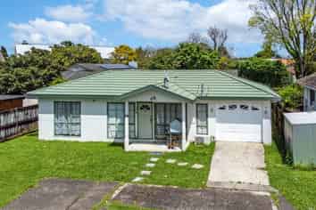 17A Gray Avenue, Mangere East