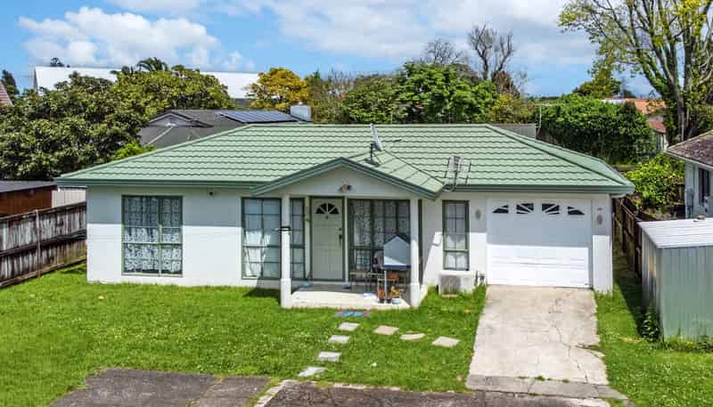 17A Gray Avenue, Mangere East