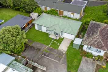 17A Gray Avenue, Mangere East