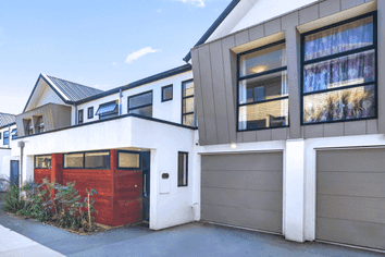 5/40 Brockworth Place, Riccarton