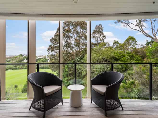 305/8 Kingsland Terrace, Kingsland