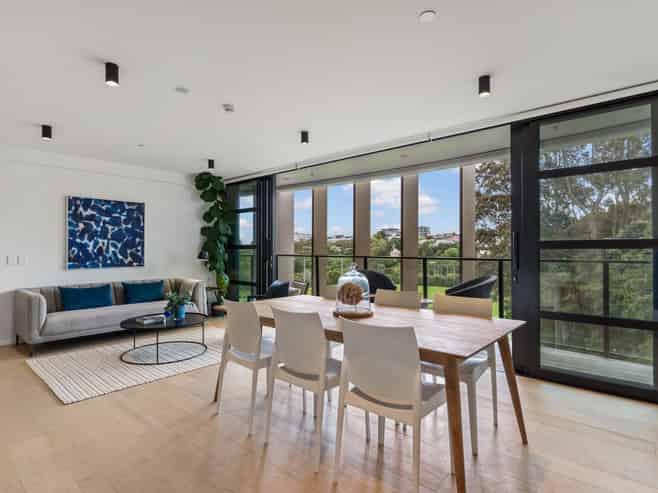 305/8 Kingsland Terrace, Kingsland