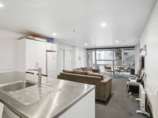 Room 7 4/27 Hanson Street, Mount Cook