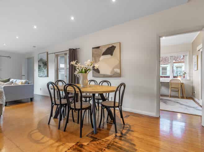 58 Renfrew Avenue, Sandringham