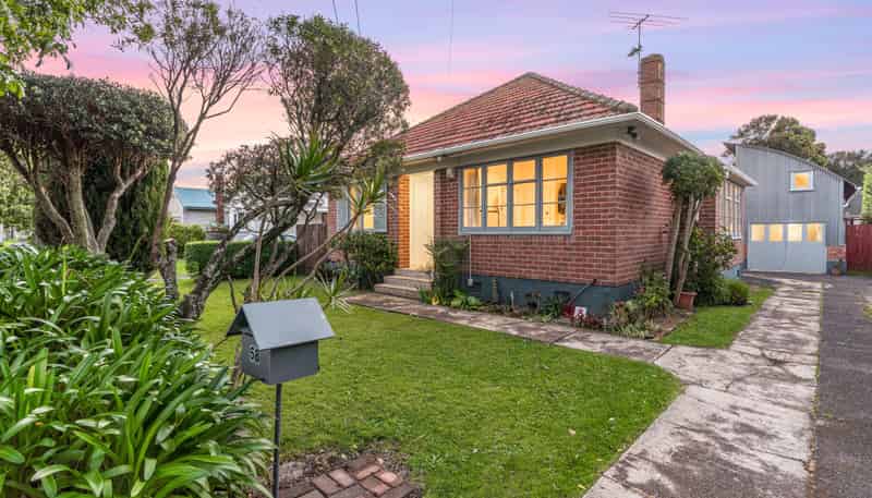 58 Renfrew Avenue, Sandringham