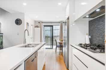 59d Redwood Drive, Massey