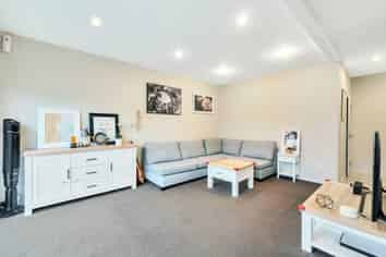 10/45a Swanson Road, Henderson