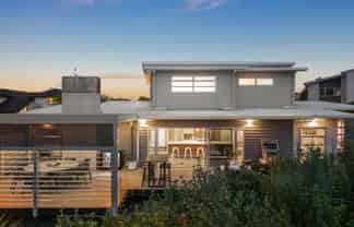 3 Dressage Lane, Greenhithe